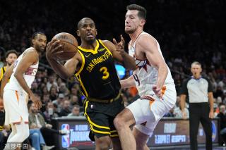 热刺的后卫 热刺的后卫