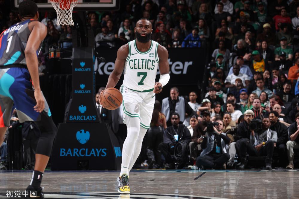 北马其顿的 北马其顿的